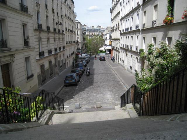 Quiet Apartment Hill Of Montmartre Παρίσι Εξωτερικό φωτογραφία